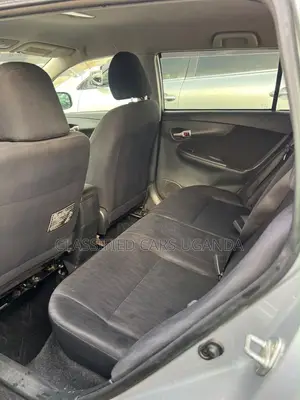 Toyota Corolla Fielder 2011 Silver