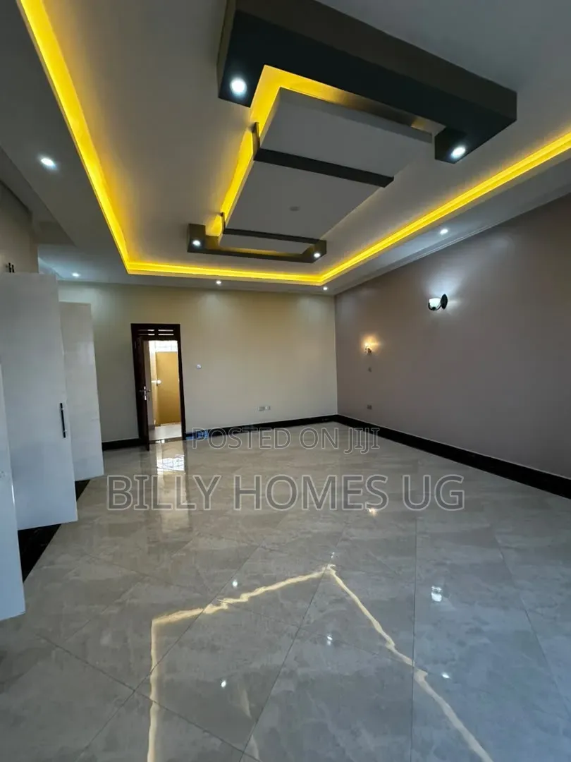6bdrm Mansion in Ssisa for sale