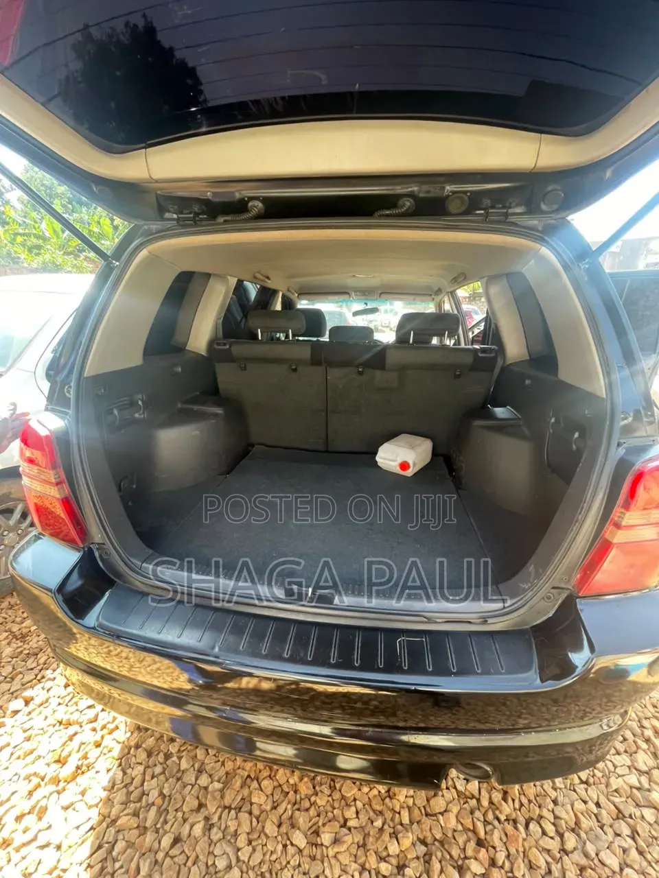 Toyota Kluger 2002 Black