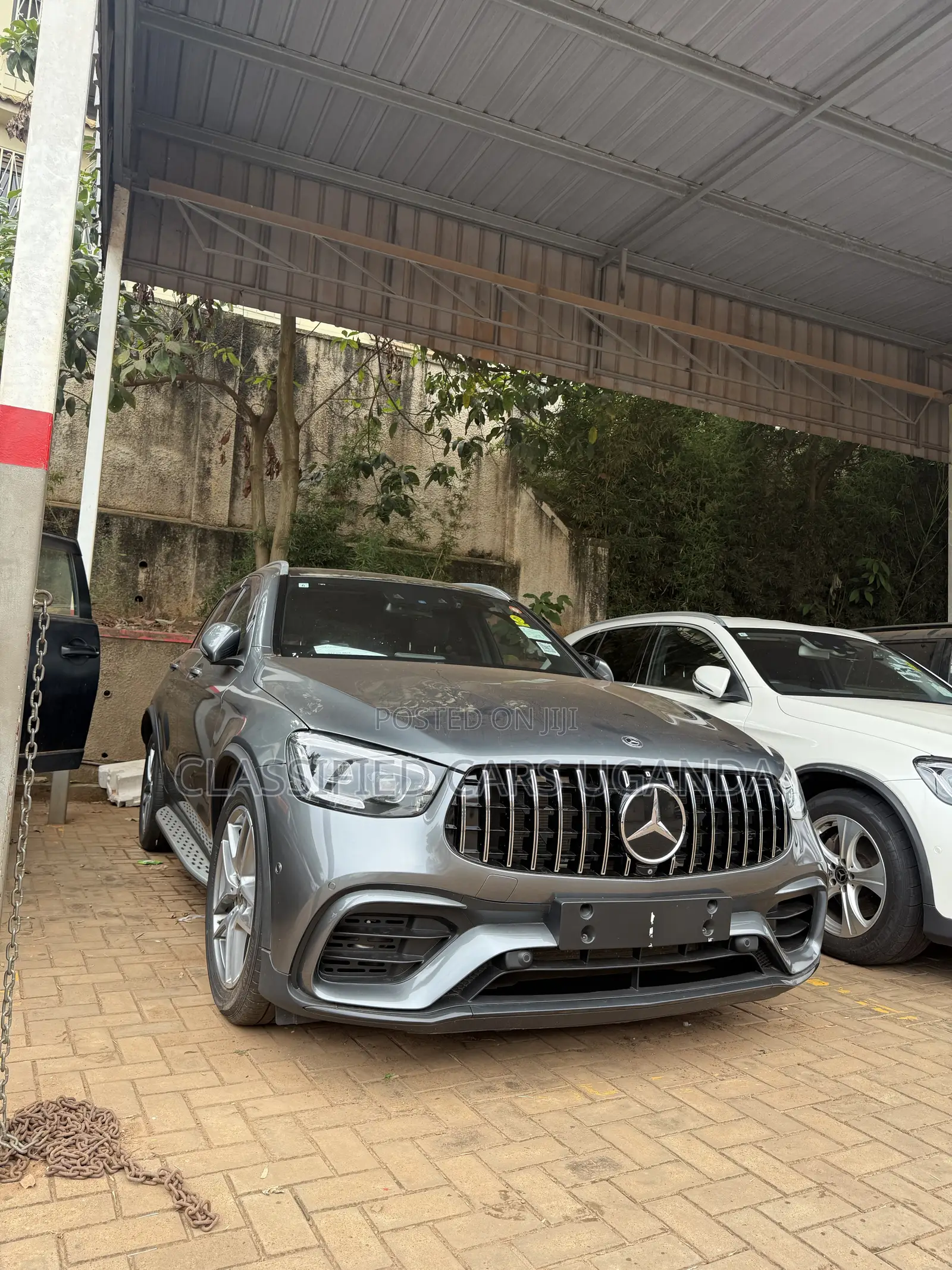 Mercedes-Benz GLC-Class GLC250 Sport Utility 4-Door (2.0L, 4cyl Turbo)