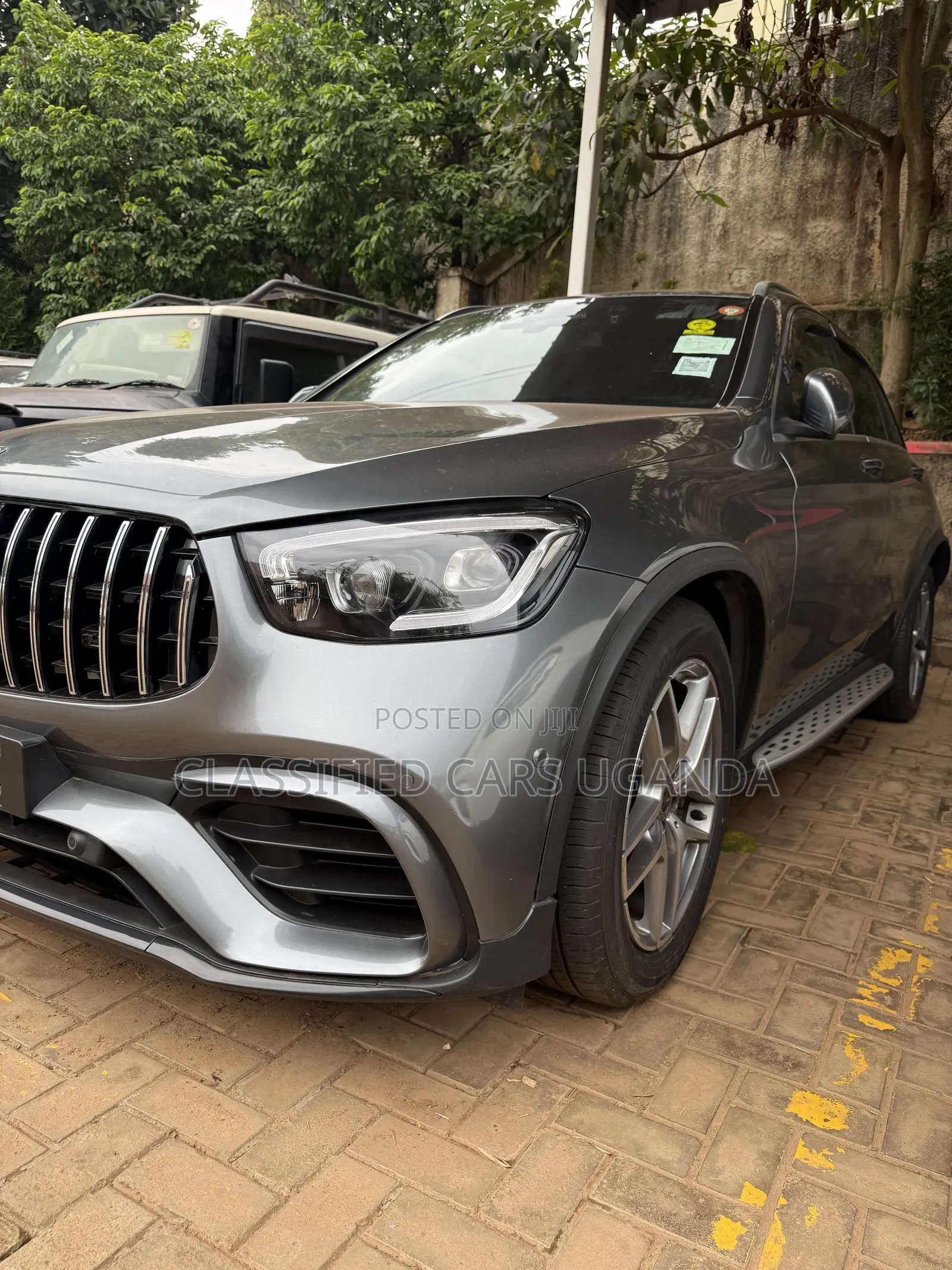 Mercedes-Benz GLC-Class GLC250 Sport Utility 4-Door (2.0L, 4cyl Turbo)