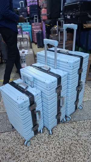 Brand New Safari Bag Full Set