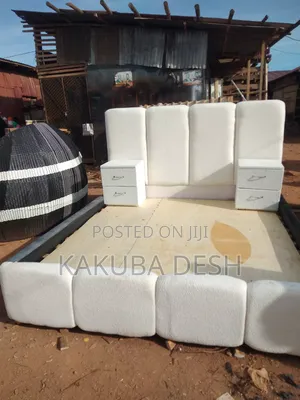 Buble Bed in White Clothwith Two Bed Sides