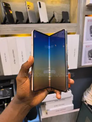 Samsung Galaxy Z Fold4 256 GB Gold