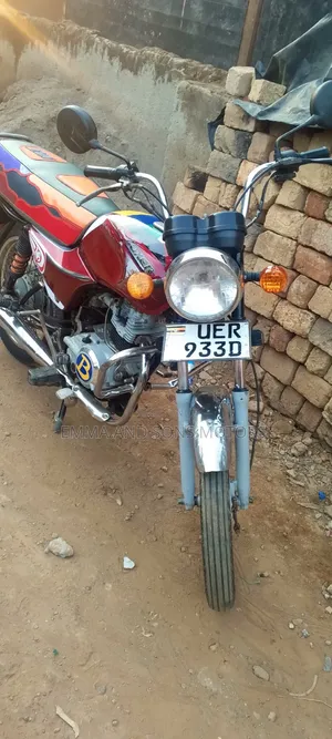 Bajaj Boxer 100 2019 Red