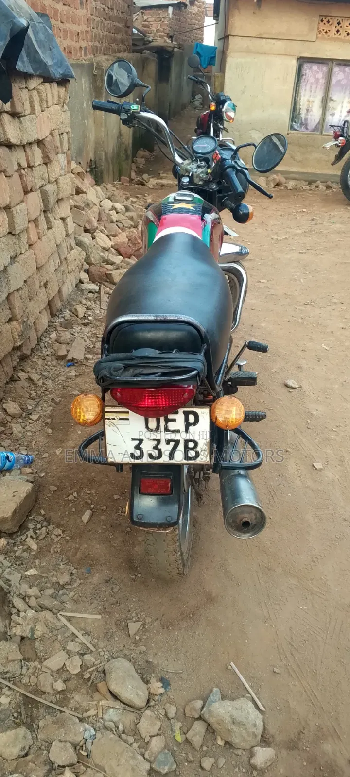 Bajaj Boxer 100 2019 Red