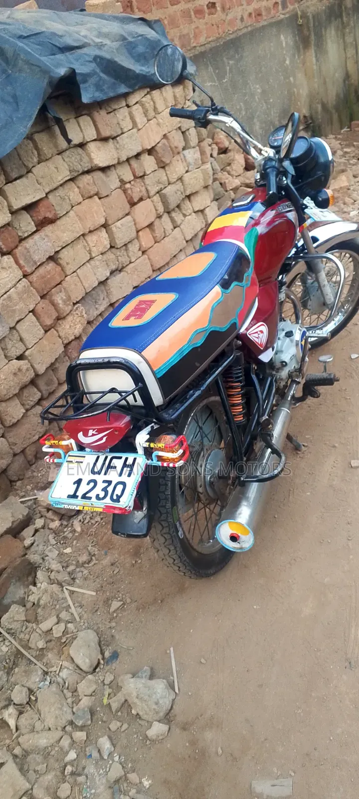 Bajaj Boxer 100 2022 Red