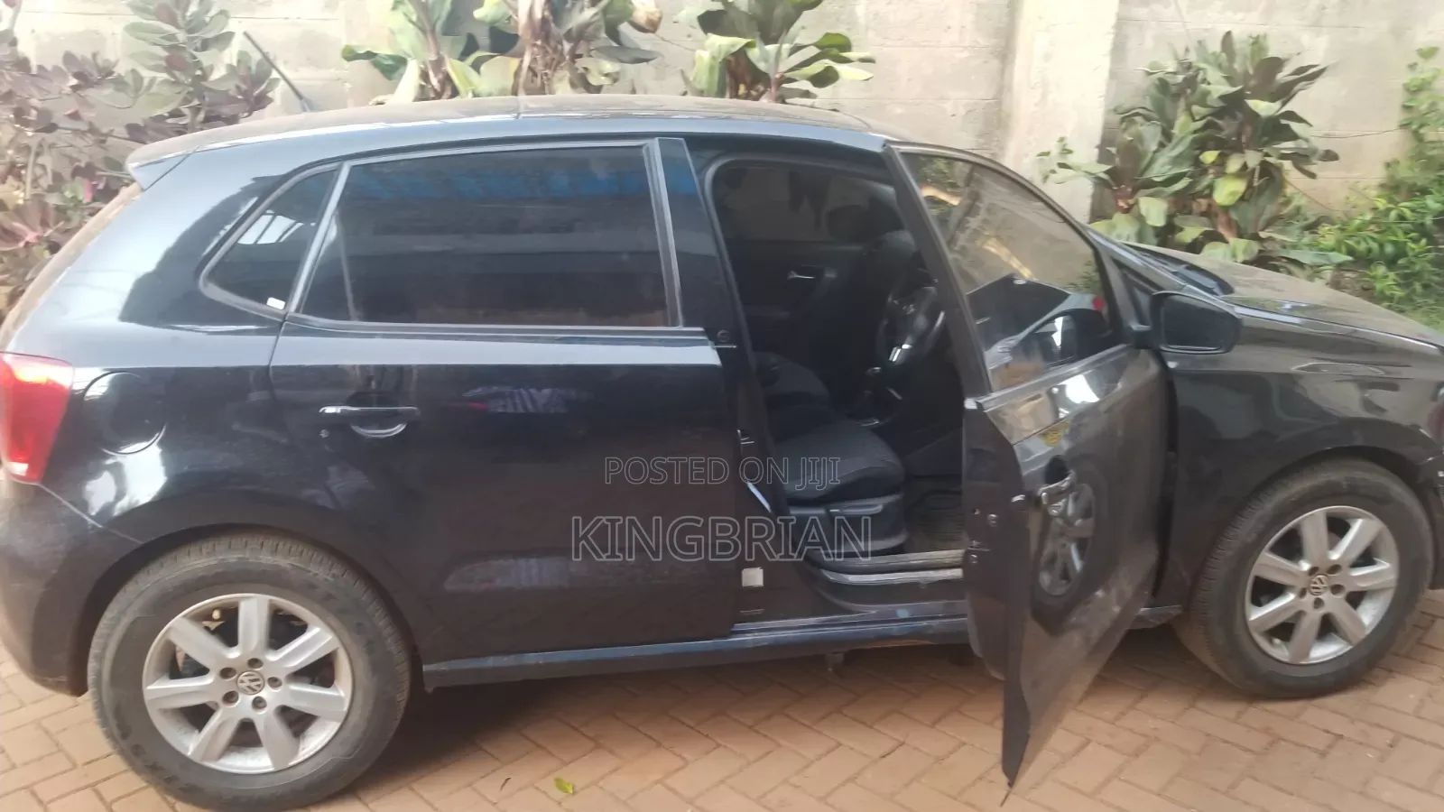 Car 2018 Black