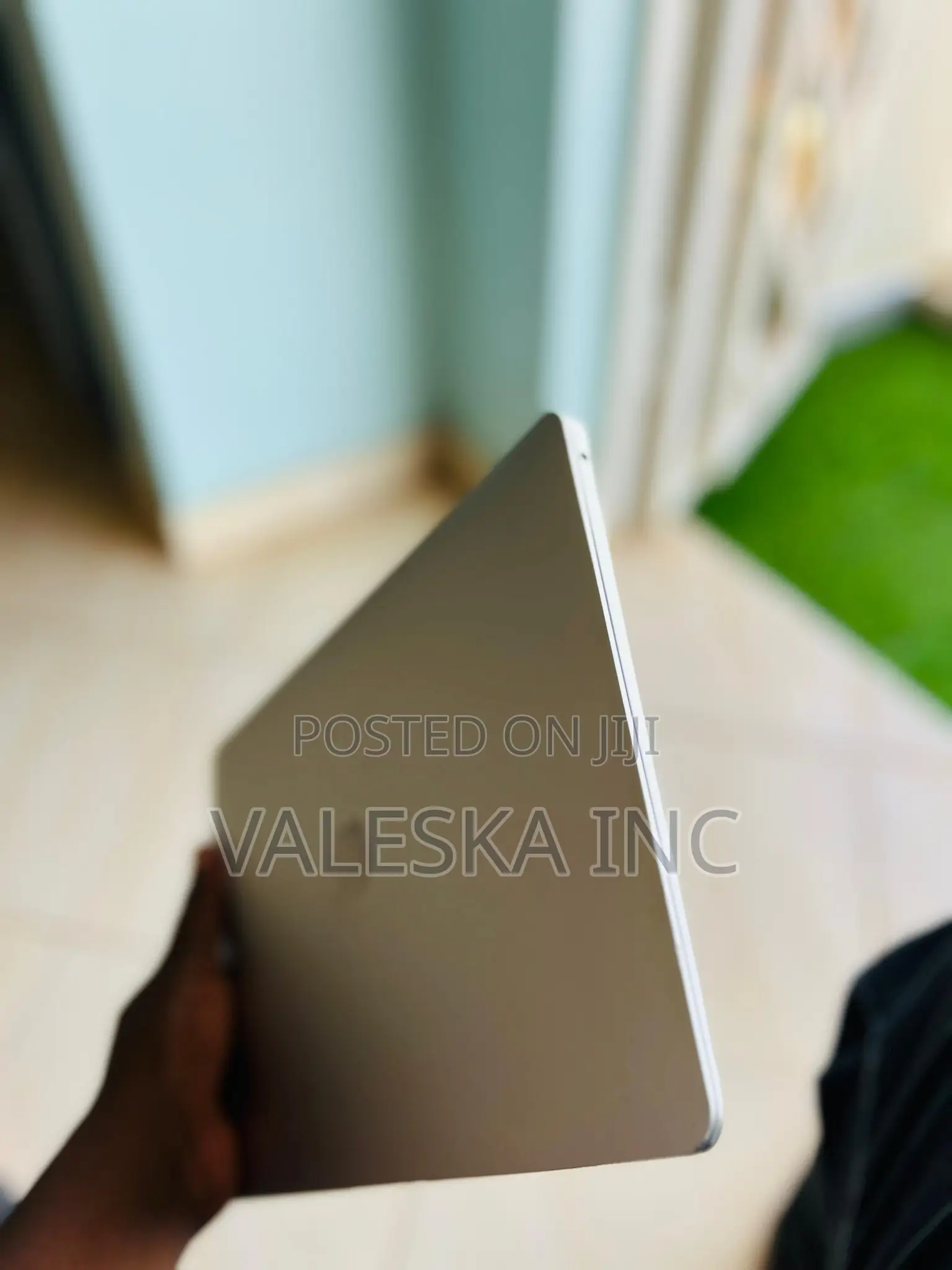 Laptop Apple MacBook 2019 8GB Intel Core i5 SSD 128GB