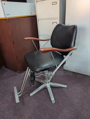 Salon Chair Readily Available for Sale With Adjustable Height