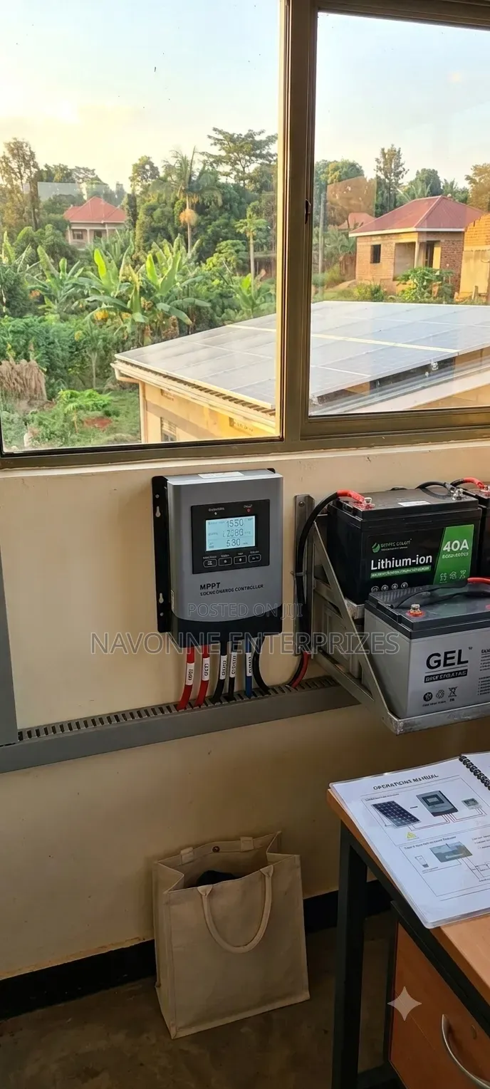 40A Smart MPPT Solar Charge Controller 12v/24v