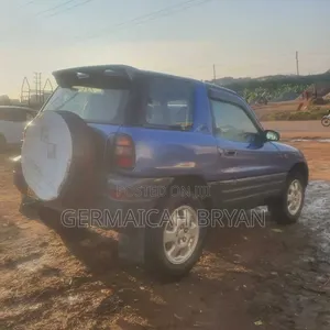 Toyota RAV4 Cabriolet 1998 Blue