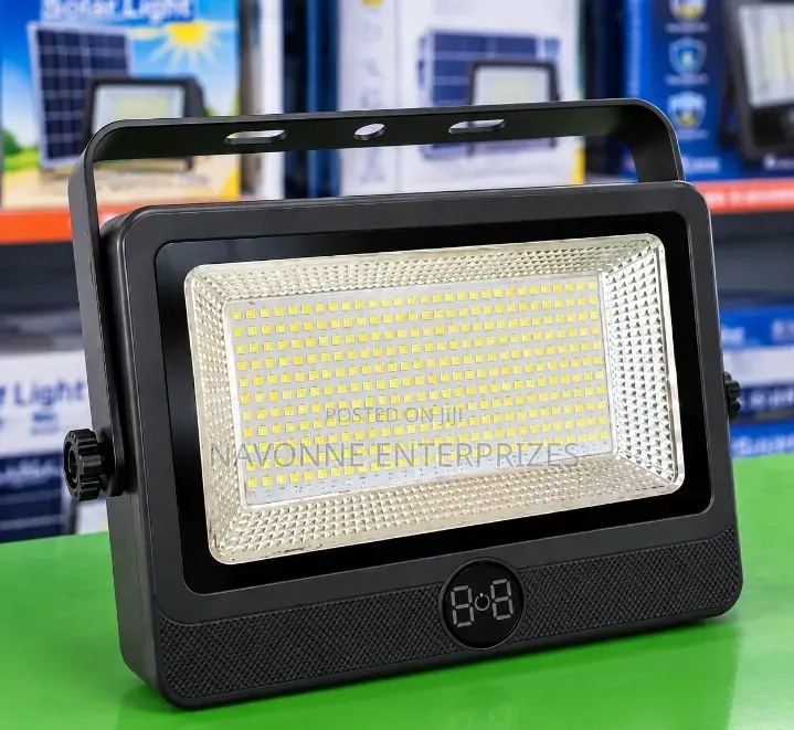 200W Portable Solar Flood Light – Dimmable Outdoor Emergency Light