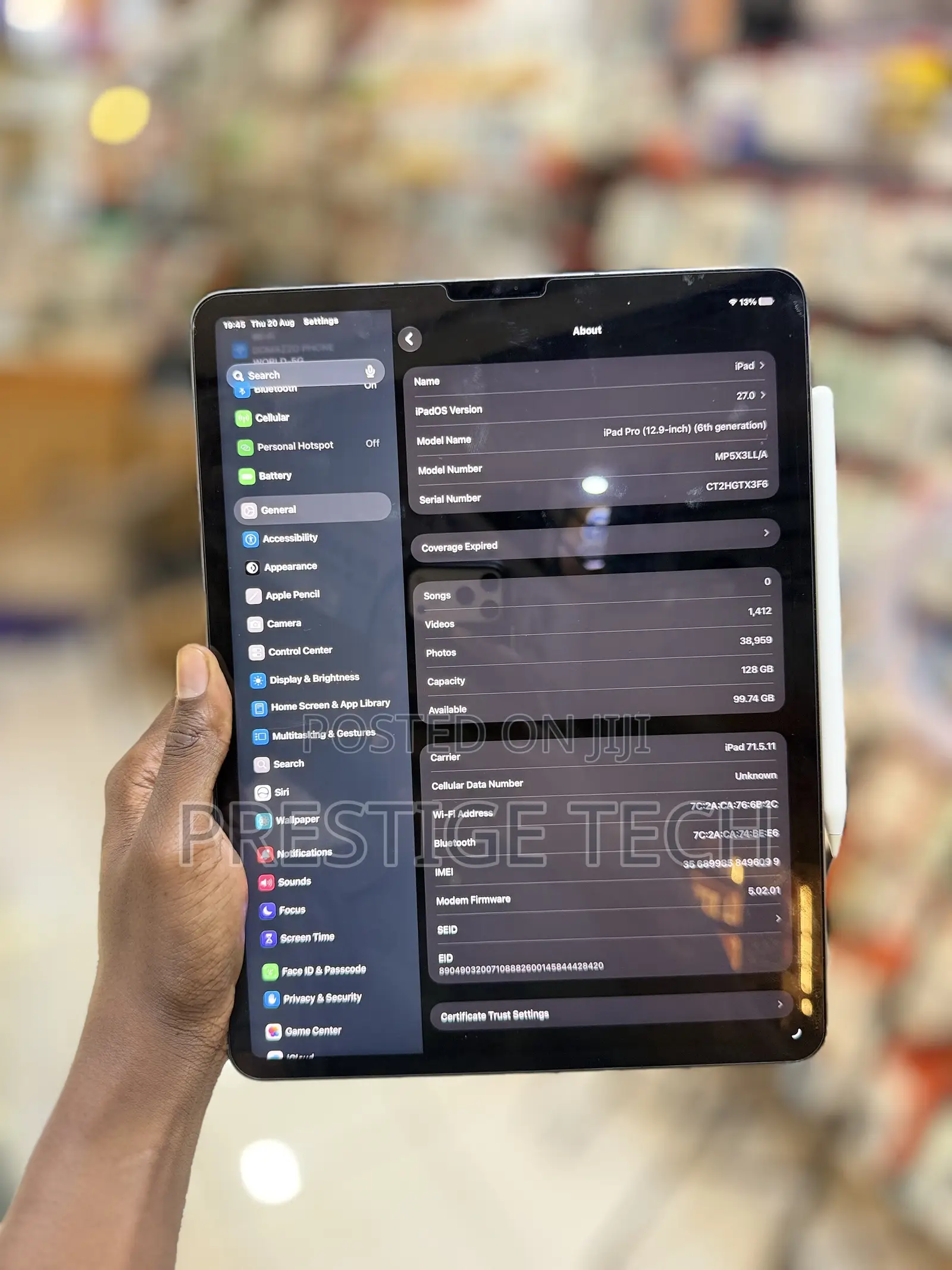 Apple iPad Pro 12.9 (2022) 128 GB Gray