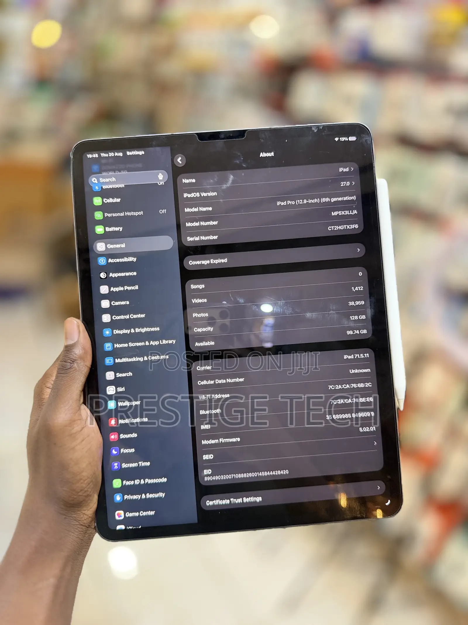 Apple iPad Pro 12.9 (2022) 128 GB Gray