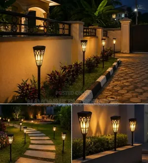3W Solar Garden Lantern – Flickering Flame Path Light