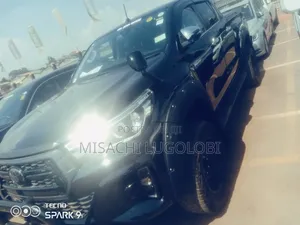 Toyota Hilux 2017 Black