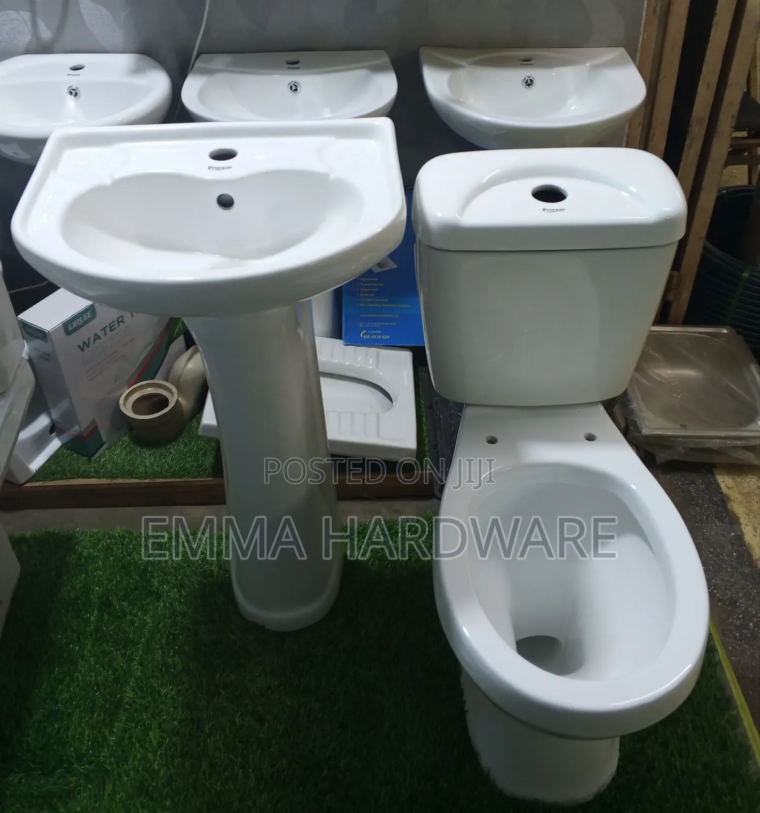 Toilet Seat With Hand Basin Medium Size Francia Good Quality All Type