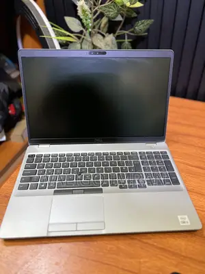 Laptop Dell Latitude 5511 8GB Intel Core i5 SSD 256GB