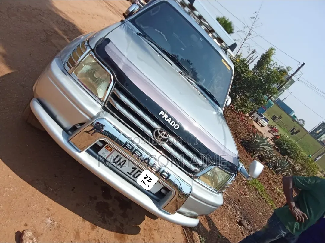 Toyota Land Cruiser Prado 2009 Silver