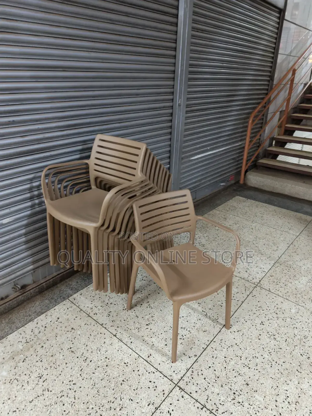Extra Level Plastic Chairs Plastic Chairs