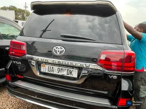 Toyota Land Cruiser 2018 Black
