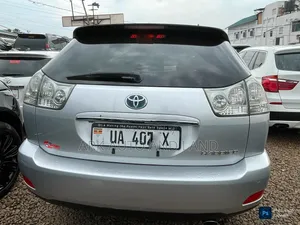 Toyota Harrier 2010 Silver