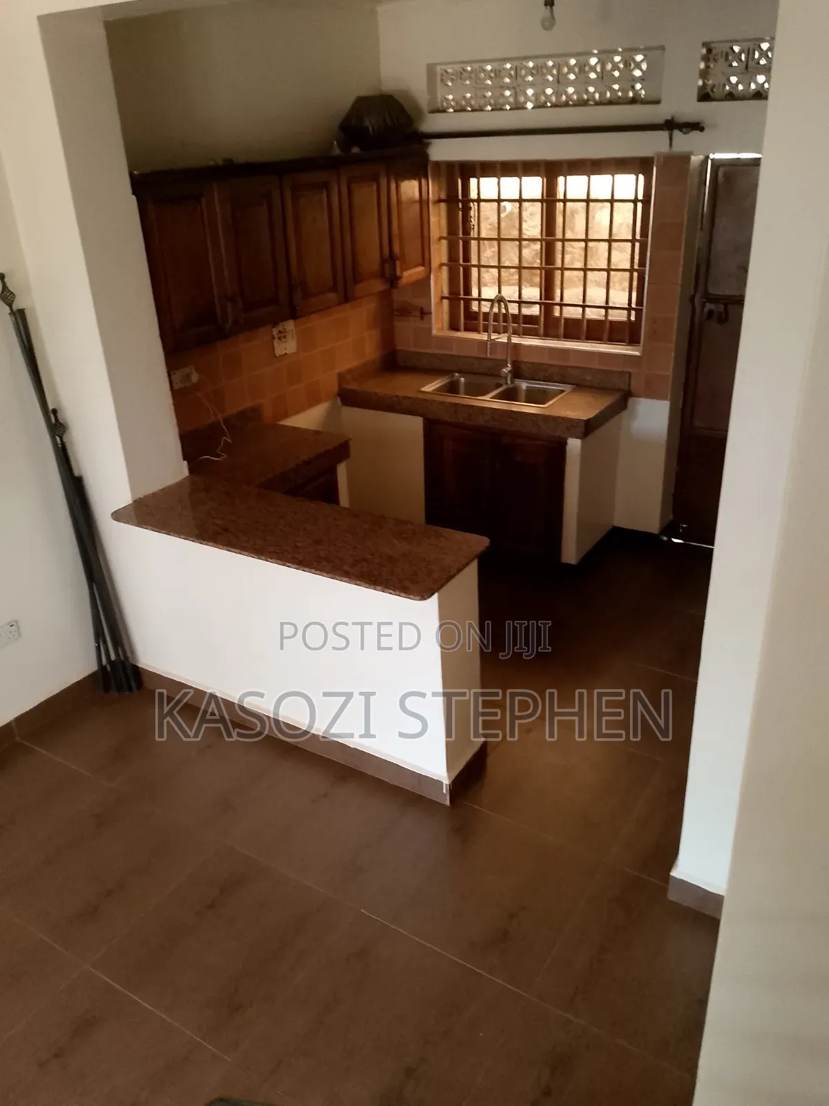 3bdrm Apartment in Makindye for rent