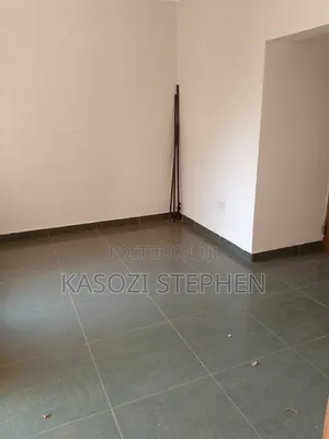 3bdrm Apartment in Makindye for rent