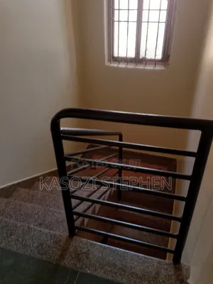 3bdrm Apartment in Makindye for rent