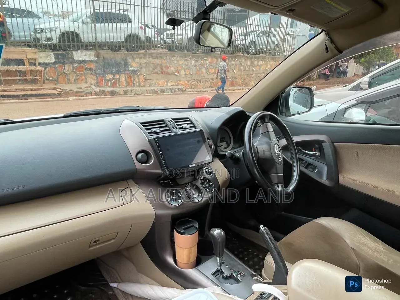 Toyota Vanguard 2008 White