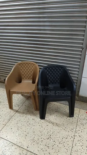Diamond Back Plastic Chairs Plastic Chairs