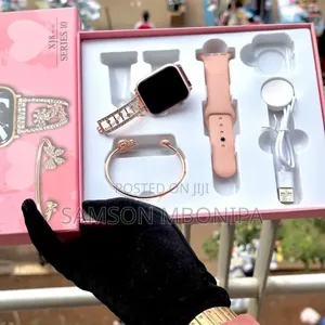 4 in 1 Smart Watch Stylish Combo With Bracelet