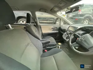 Toyota Wish 2012 White