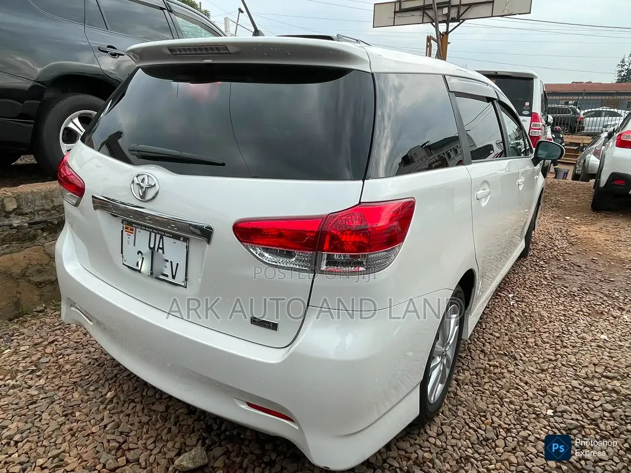 Toyota Wish 2012 White