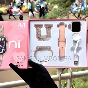 4 in 1 Smart Watch Stylish Combo With Bracelet