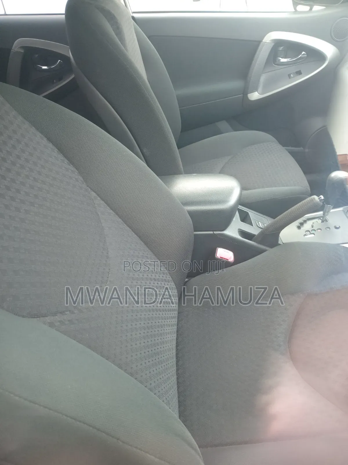 Toyota Vanguard 2013 Silver