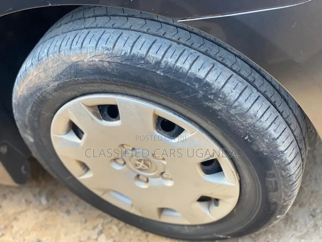 Toyota Noah 2010 Black