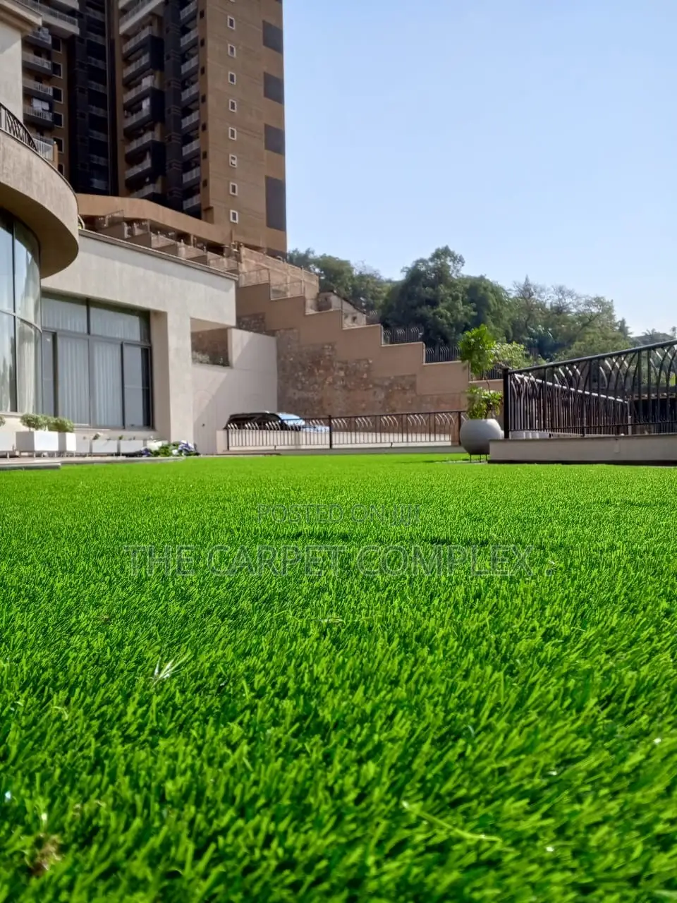 Compound Grass Tuff Per Squaremeter