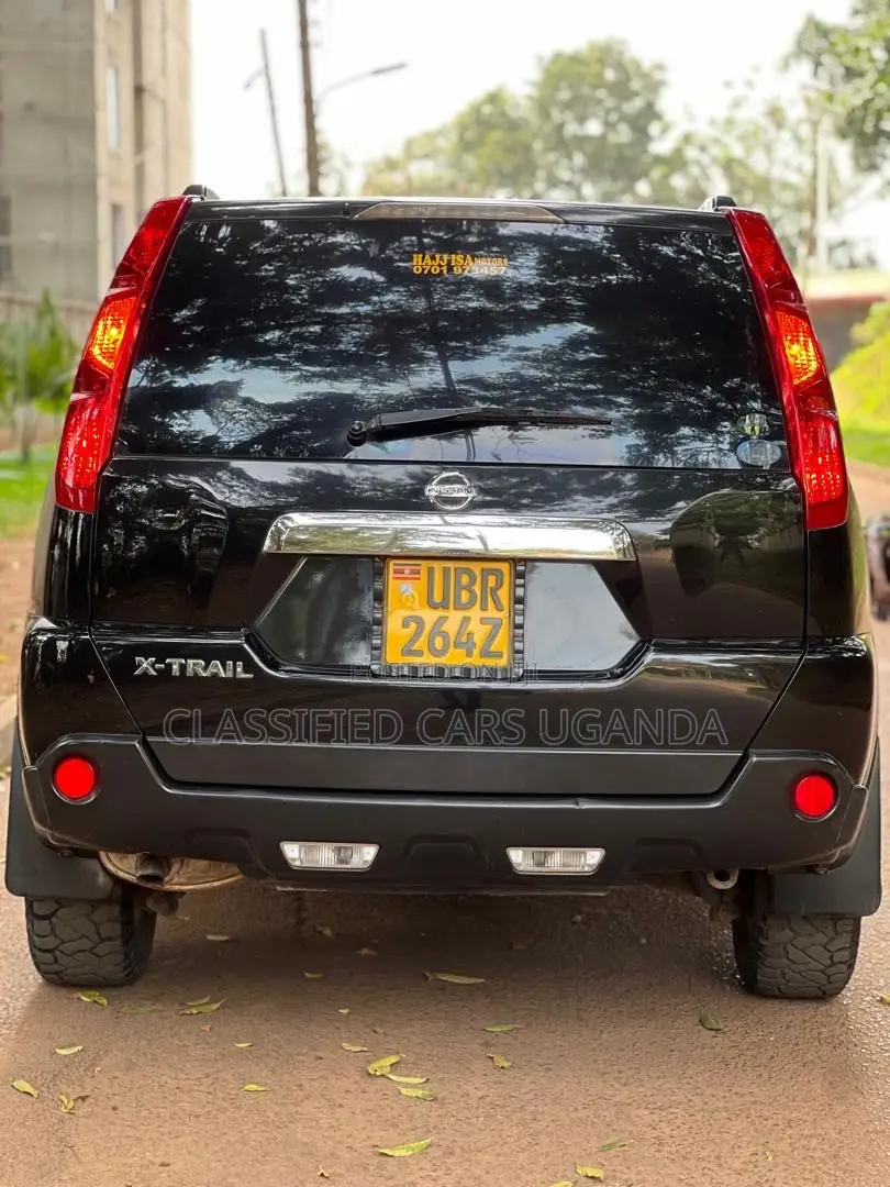 Nissan X-Trail 2010 Black