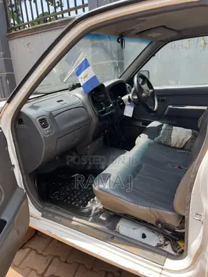 Nissan Dualis 1993 White