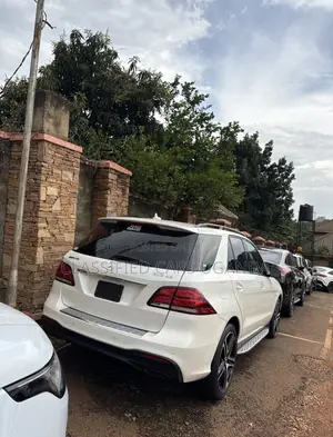 Mercedes-Benz GLE-Class AMG GLE 43 4MATIC 2017 White