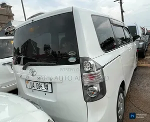 Toyota Voxy 2012 White
