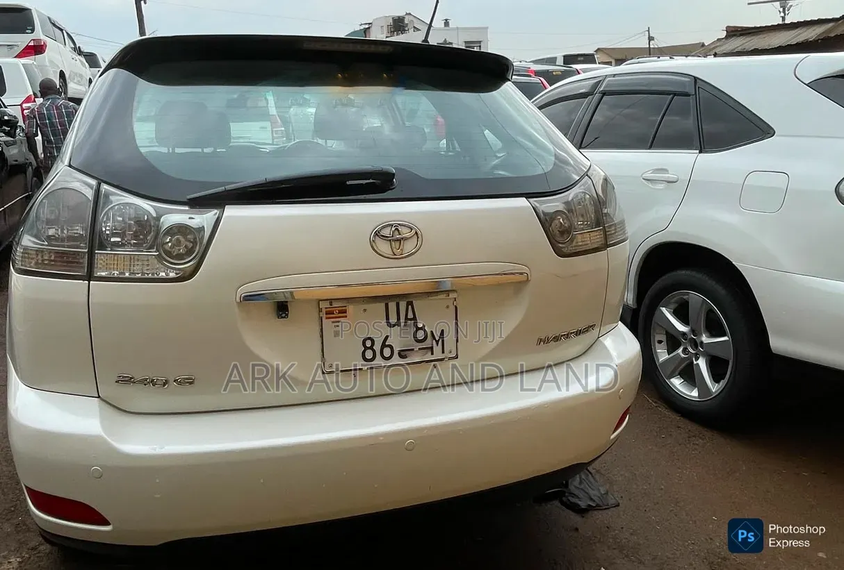 Toyota Harrier 2009 White