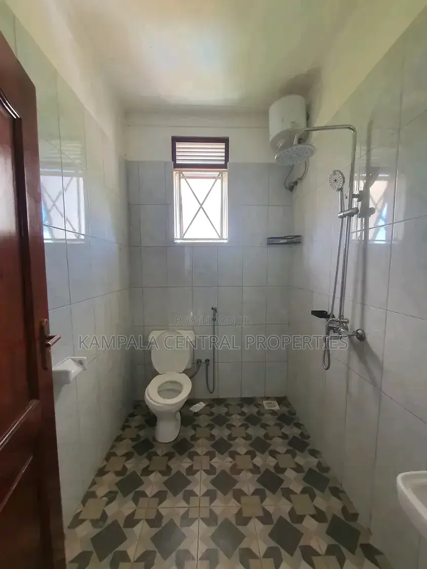 2bdrm Apartment in Bukoto, Central Division for rent
