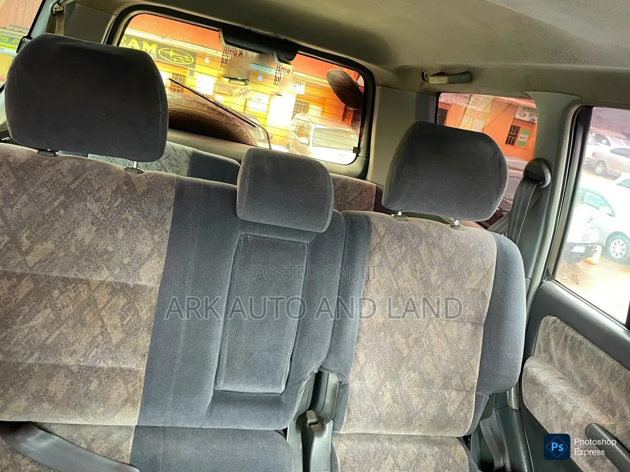 Toyota Land Cruiser Prado 2000 White