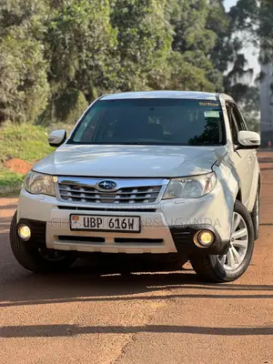 Subaru Forester 2011 White