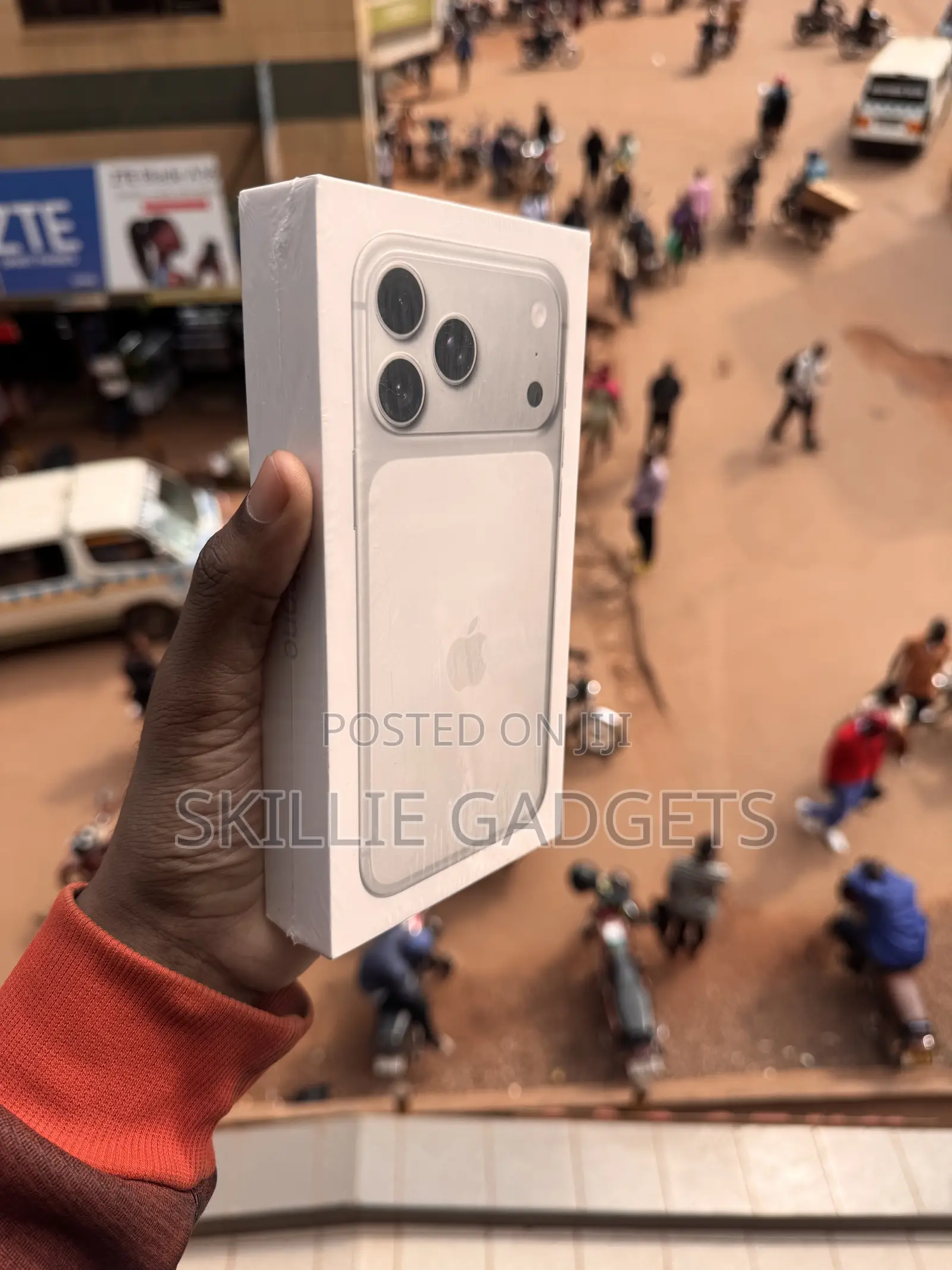 New Apple iPhone 17 Pro Max 256 GB Silver