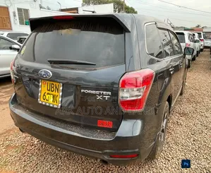Subaru Forester 2014 Black