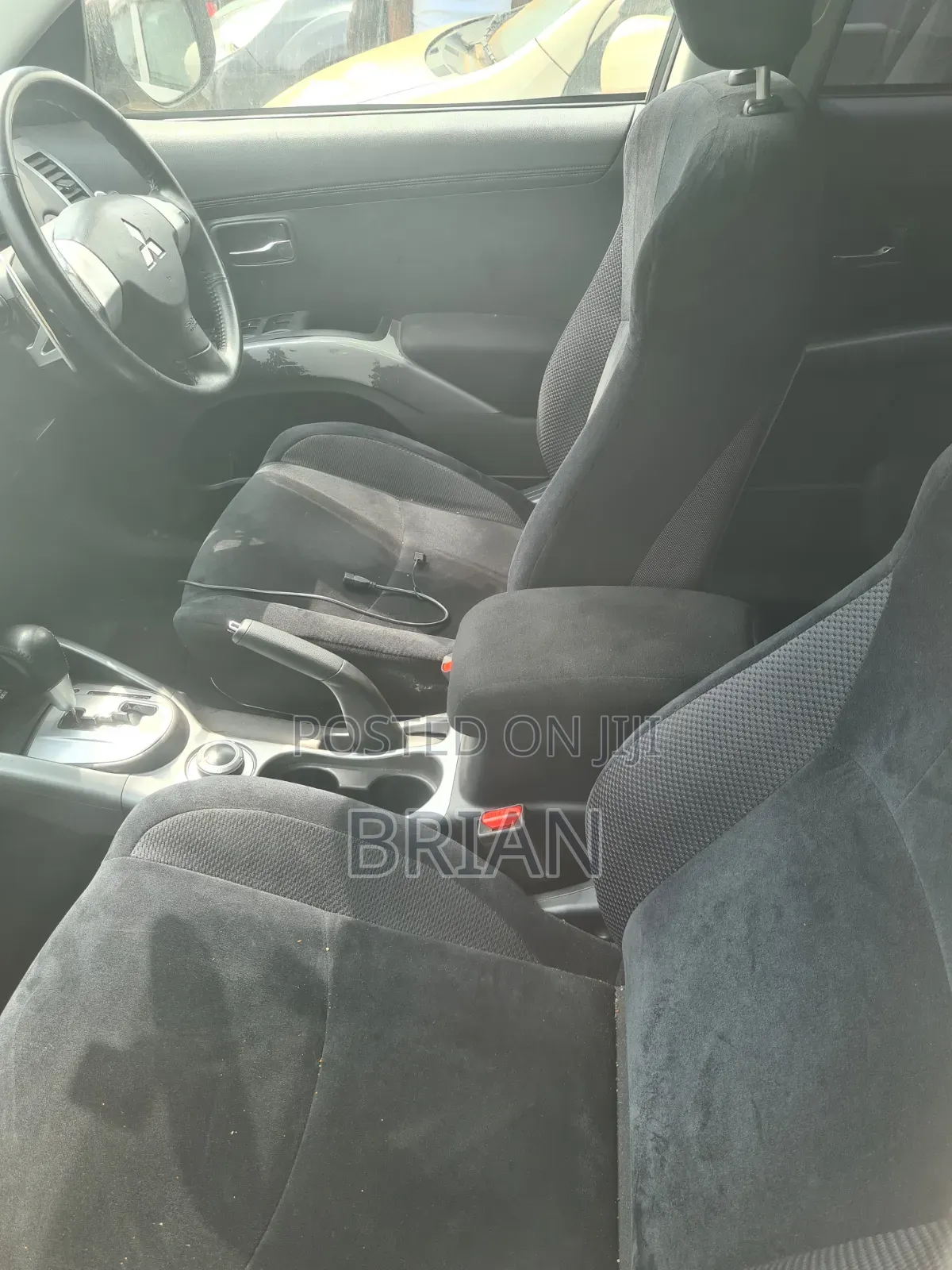 Mitsubishi Outlander 2012 Silver